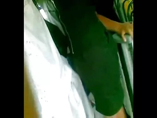 निर्दोष गोरा बच्चाले ...