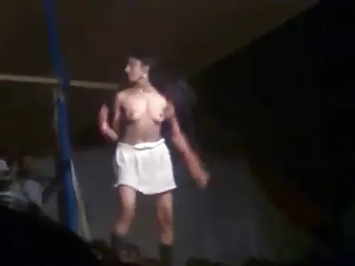 मोटो कालो चल्ला Dyna ...